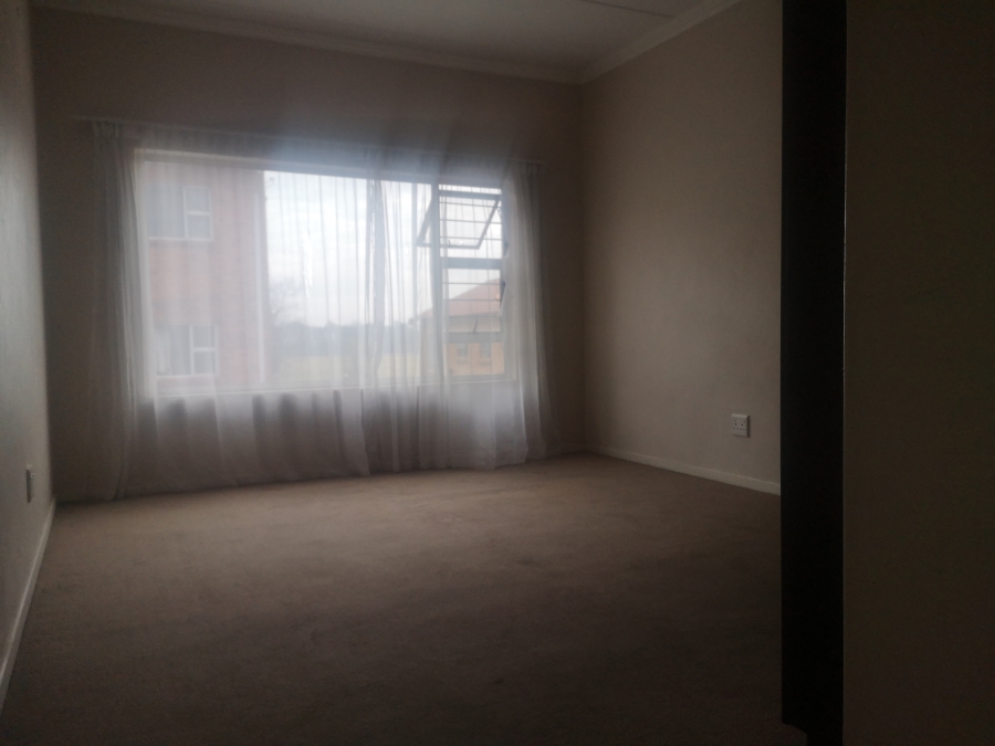 2 Bedroom Property for Sale in Blackheath Gauteng