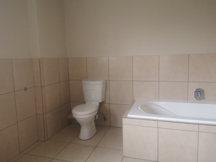 2 Bedroom Property for Sale in Blackheath Gauteng