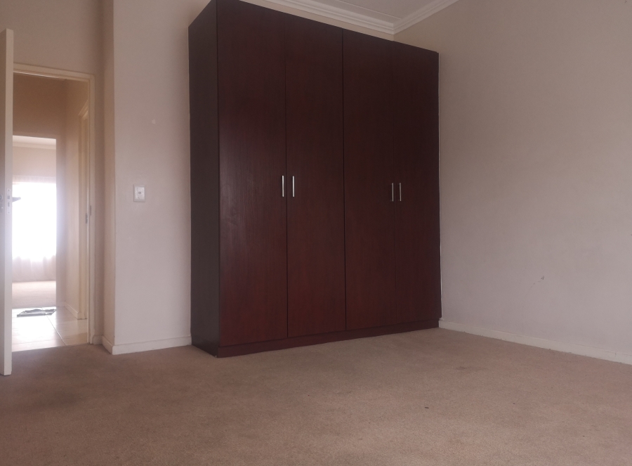2 Bedroom Property for Sale in Blackheath Gauteng