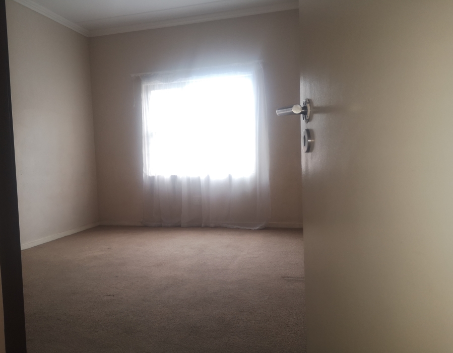 2 Bedroom Property for Sale in Blackheath Gauteng