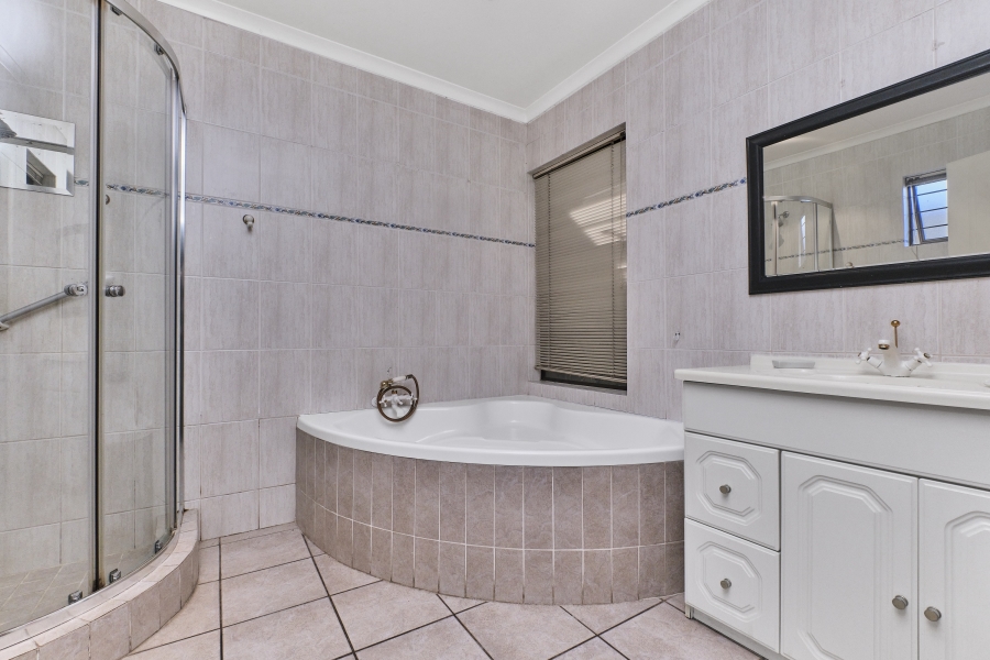3 Bedroom Property for Sale in Jukskei Park Gauteng