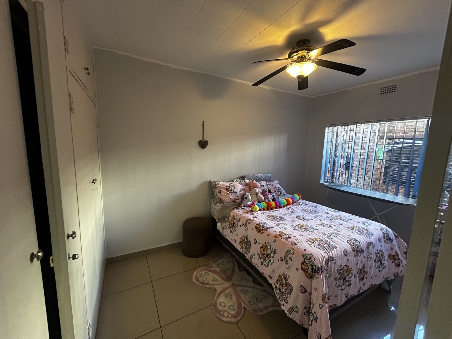 3 Bedroom Property for Sale in South Crest Gauteng