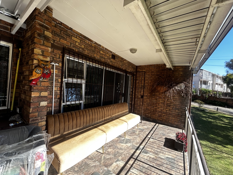 3 Bedroom Property for Sale in South Crest Gauteng