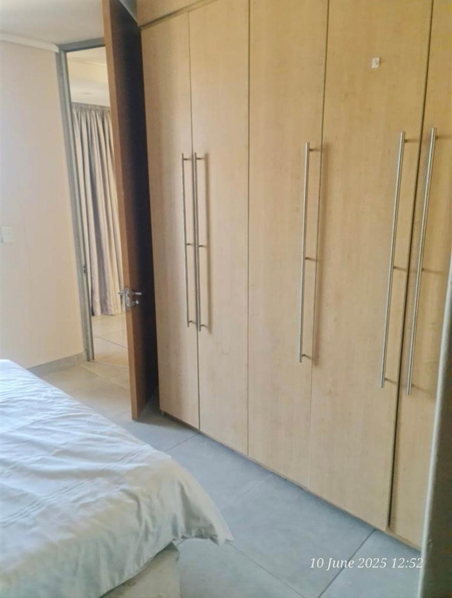 To Let 1 Bedroom Property for Rent in Sandton Central Gauteng