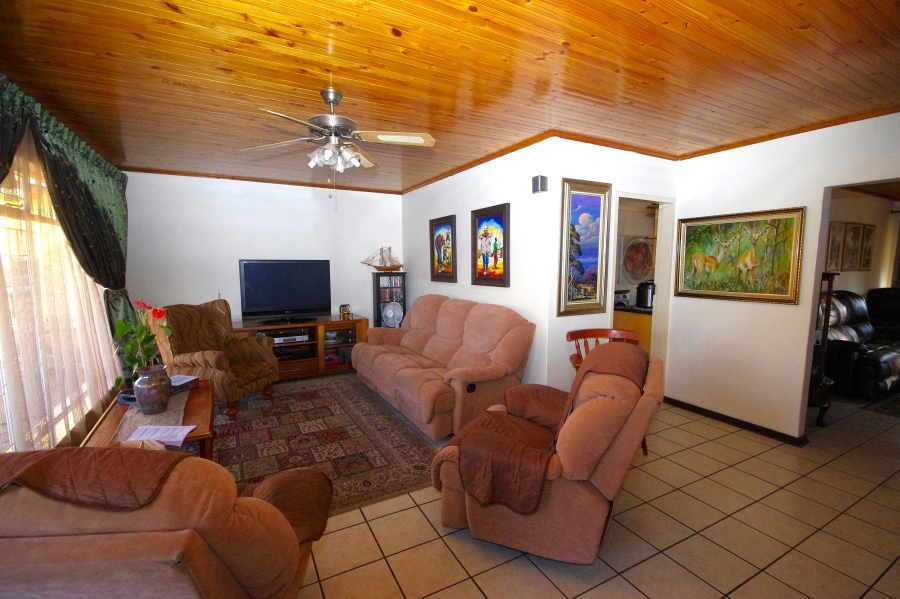 3 Bedroom Property for Sale in Minnebron Gauteng