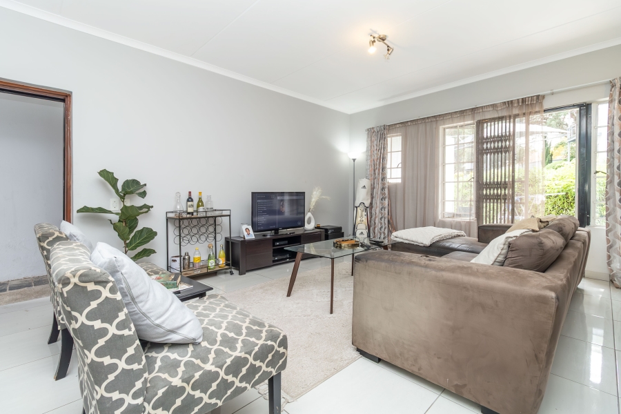 2 Bedroom Property for Sale in Douglasdale Gauteng