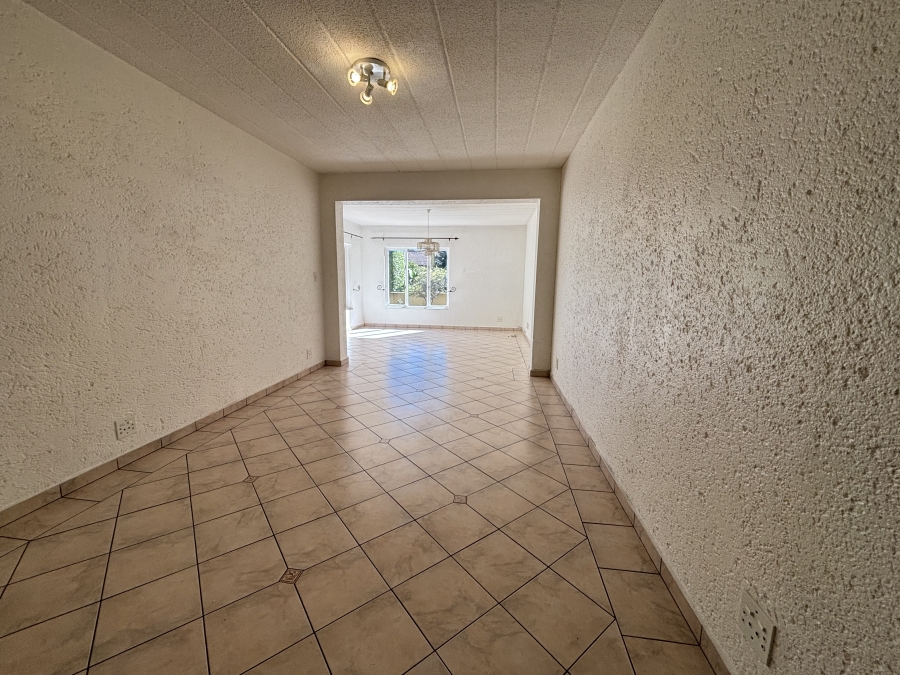 3 Bedroom Property for Sale in Bryanston Gauteng