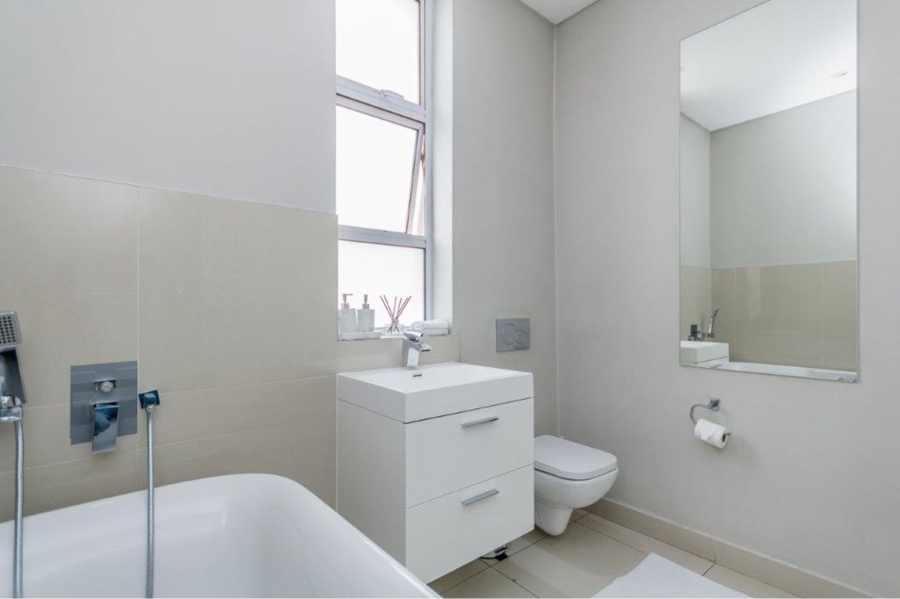 To Let 3 Bedroom Property for Rent in Eltonhill Gauteng