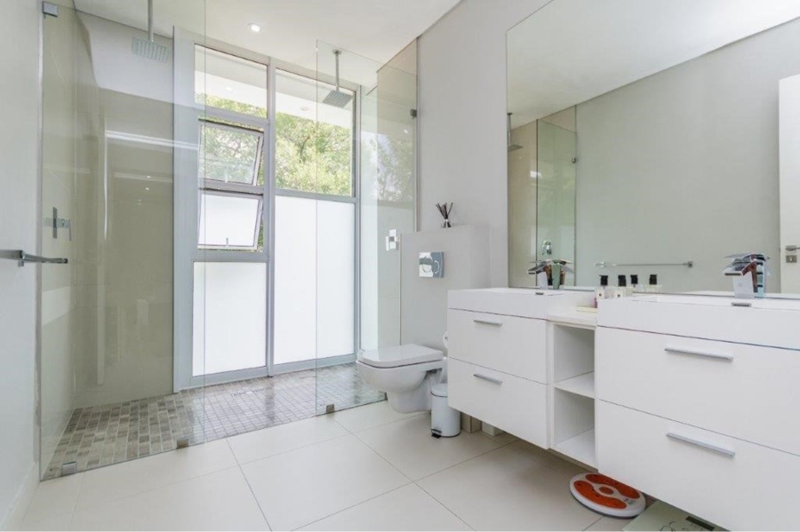 To Let 3 Bedroom Property for Rent in Eltonhill Gauteng