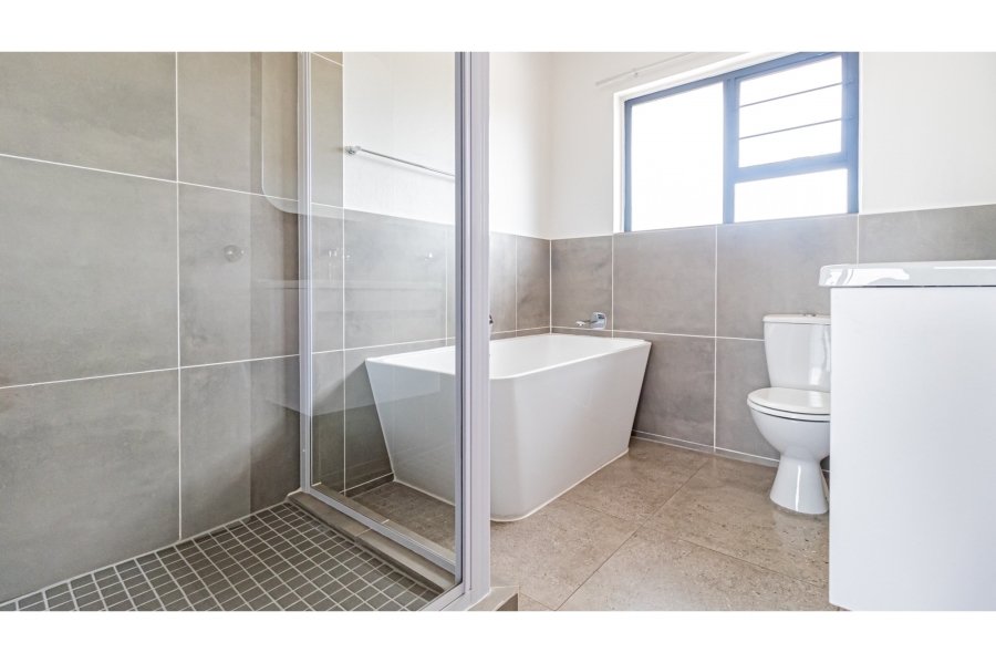 To Let 4 Bedroom Property for Rent in Ruimsig Gauteng