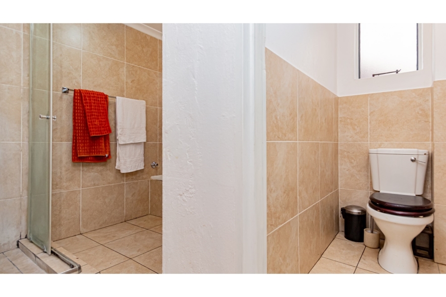 3 Bedroom Property for Sale in Helderkruin Gauteng