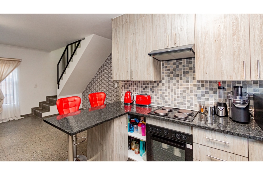3 Bedroom Property for Sale in Ruimsig Gauteng