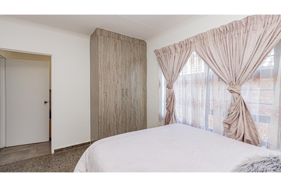 3 Bedroom Property for Sale in Ruimsig Gauteng