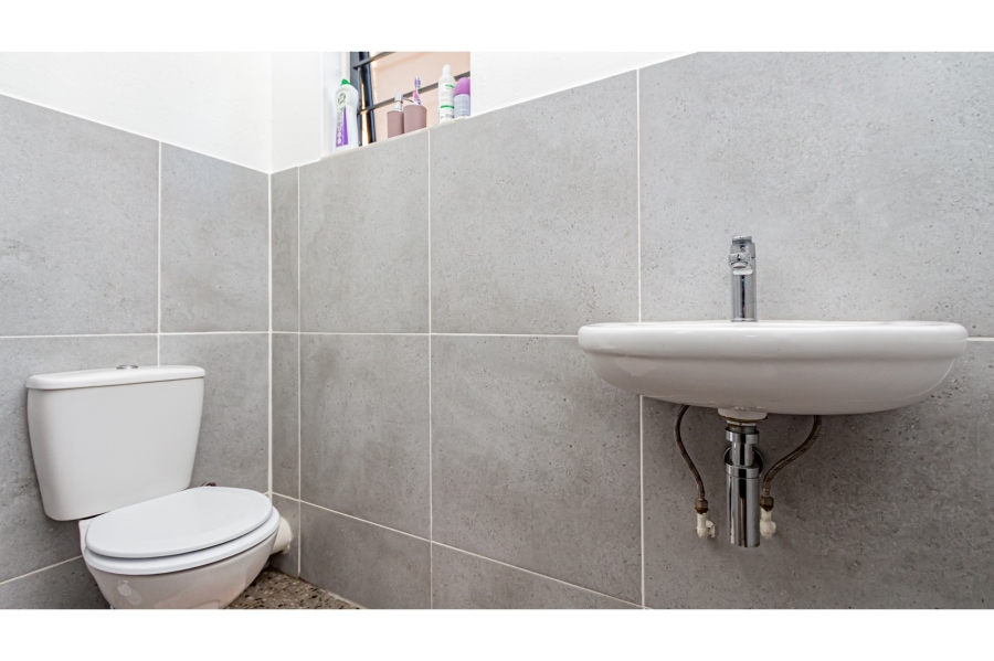 3 Bedroom Property for Sale in Ruimsig Gauteng