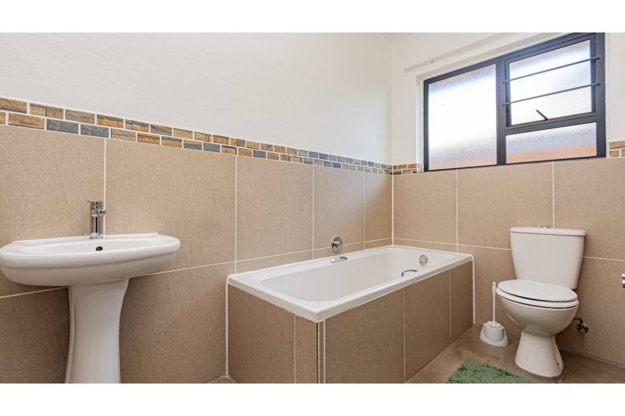 3 Bedroom Property for Sale in Ruimsig Gauteng