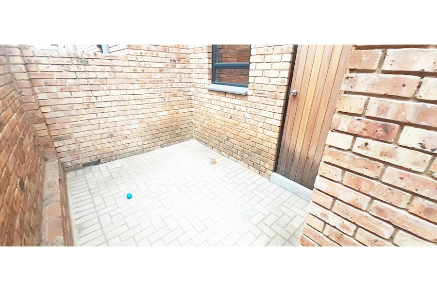 4 Bedroom Property for Sale in Ruimsig Gauteng