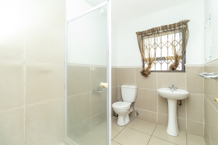 2 Bedroom Property for Sale in Sunninghill Gauteng