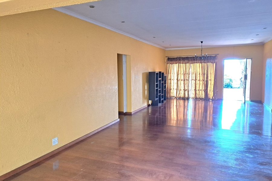 4 Bedroom Property for Sale in Parkrand Gauteng