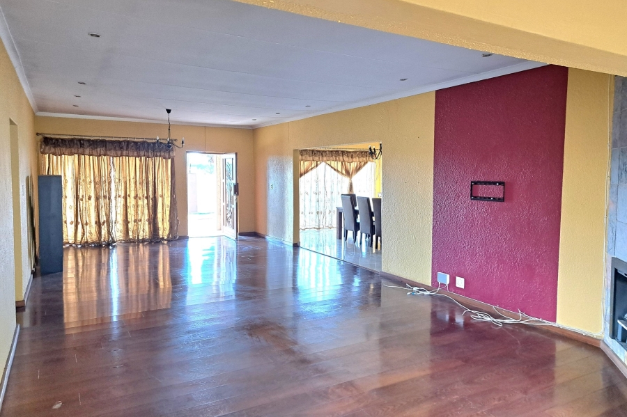 4 Bedroom Property for Sale in Parkrand Gauteng