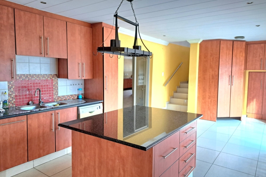4 Bedroom Property for Sale in Parkrand Gauteng