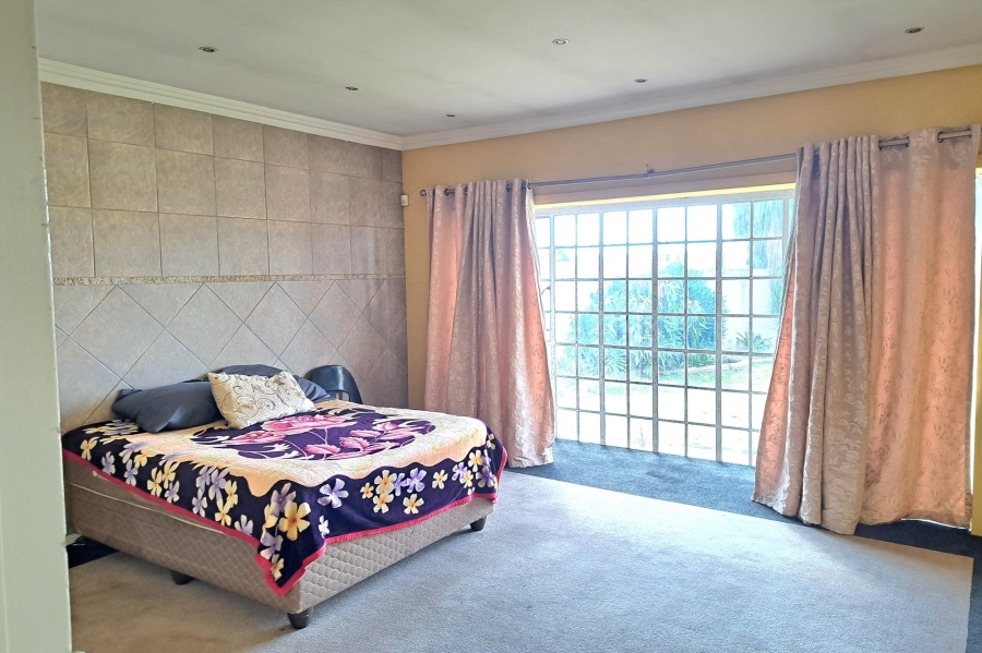 4 Bedroom Property for Sale in Parkrand Gauteng