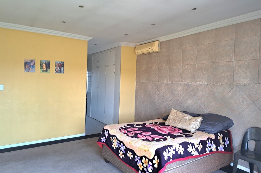 4 Bedroom Property for Sale in Parkrand Gauteng