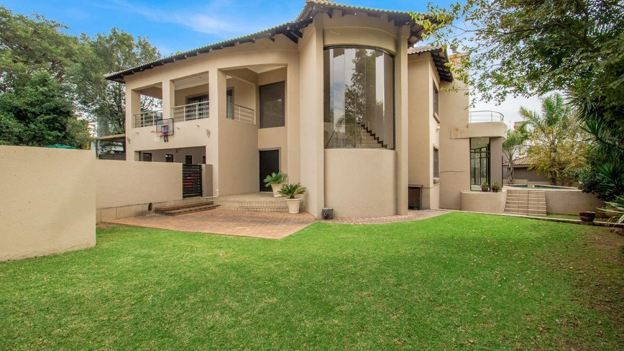 5 Bedroom Property for Sale in Carlswald North Estate Gauteng
