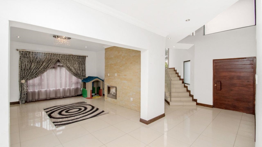 5 Bedroom Property for Sale in Carlswald North Estate Gauteng