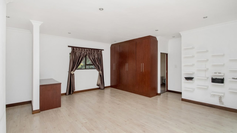 5 Bedroom Property for Sale in Carlswald North Estate Gauteng