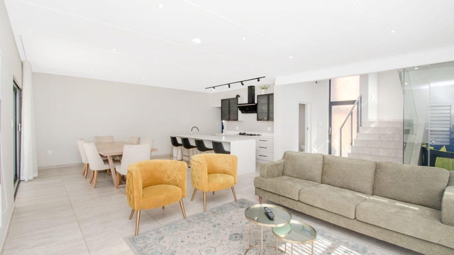 5 Bedroom Property for Sale in Kyalami Gauteng