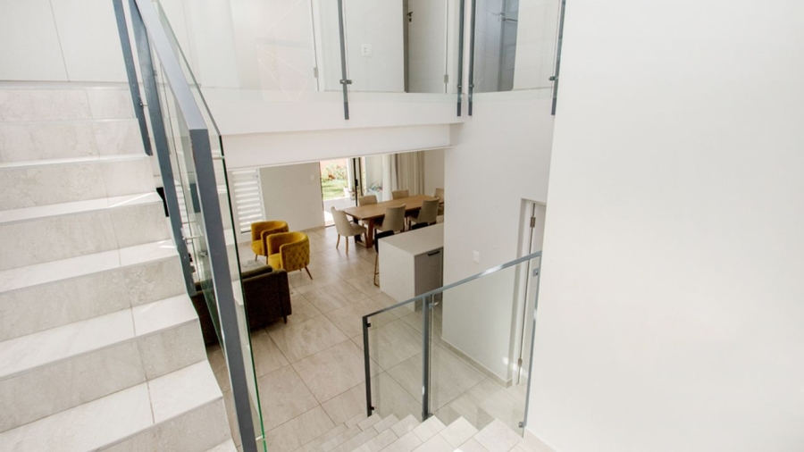 5 Bedroom Property for Sale in Kyalami Gauteng