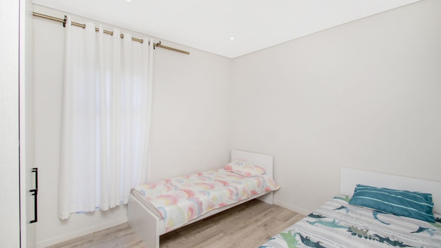 5 Bedroom Property for Sale in Kyalami Gauteng