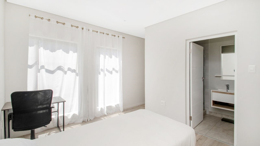 5 Bedroom Property for Sale in Kyalami Gauteng