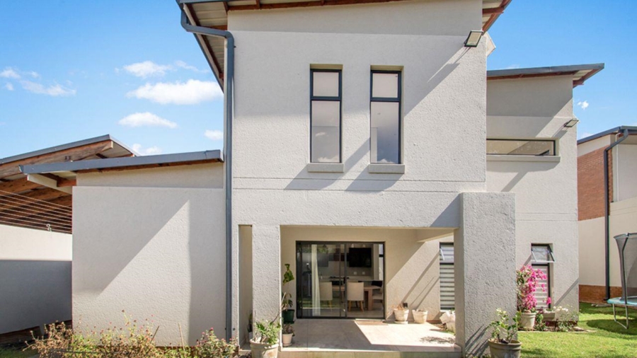 5 Bedroom Property for Sale in Kyalami Gauteng