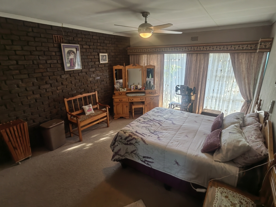 4 Bedroom Property for Sale in Ferryvale Gauteng