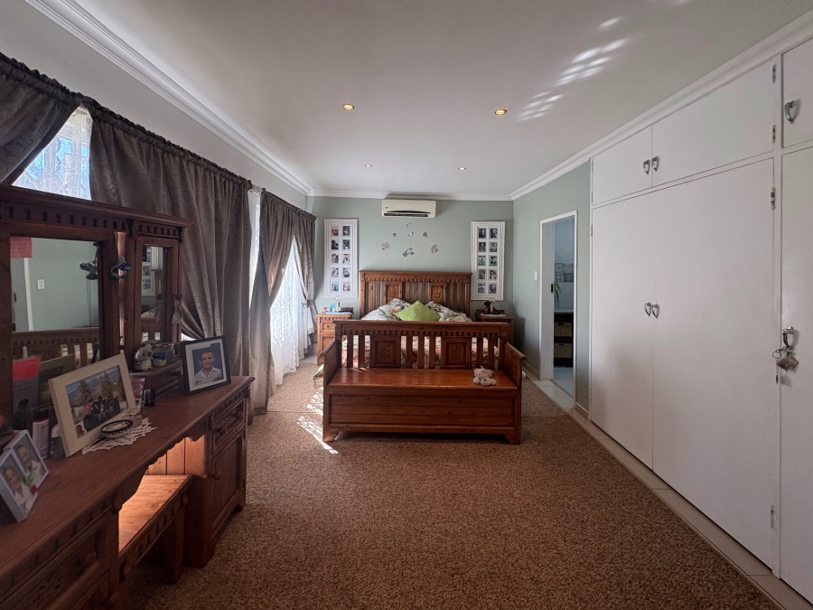 3 Bedroom Property for Sale in Wierda Park Gauteng