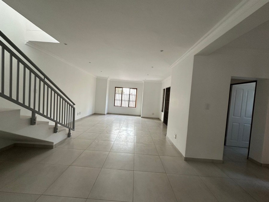 3 Bedroom Property for Sale in Monavoni Gauteng