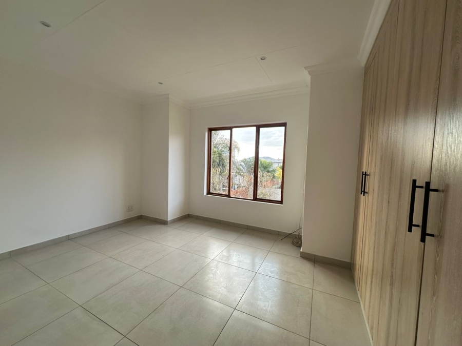 3 Bedroom Property for Sale in Monavoni Gauteng