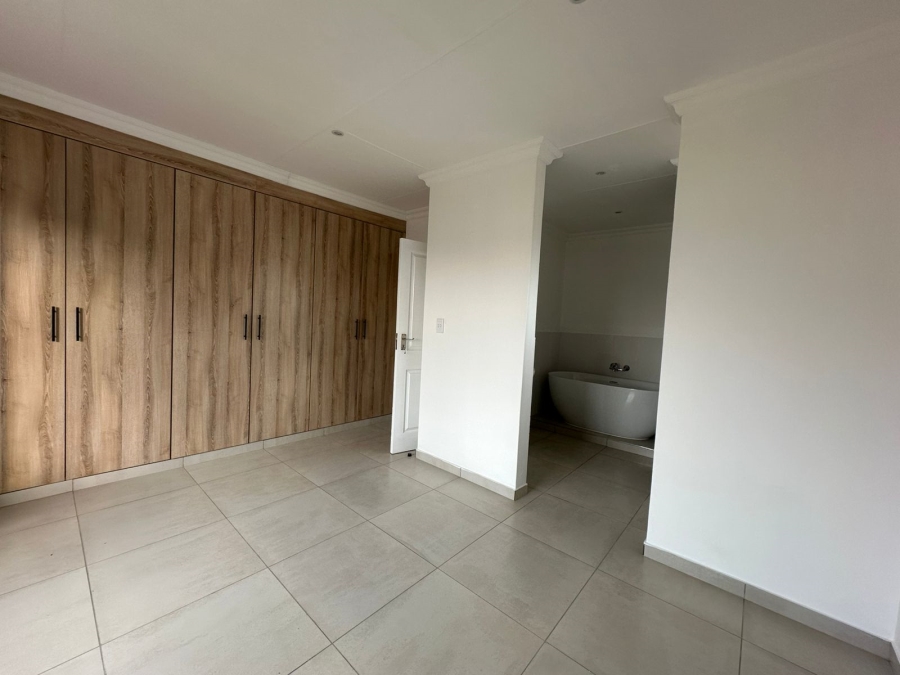 3 Bedroom Property for Sale in Monavoni Gauteng