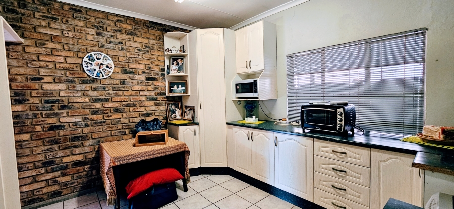 3 Bedroom Property for Sale in Three Rivers Gauteng