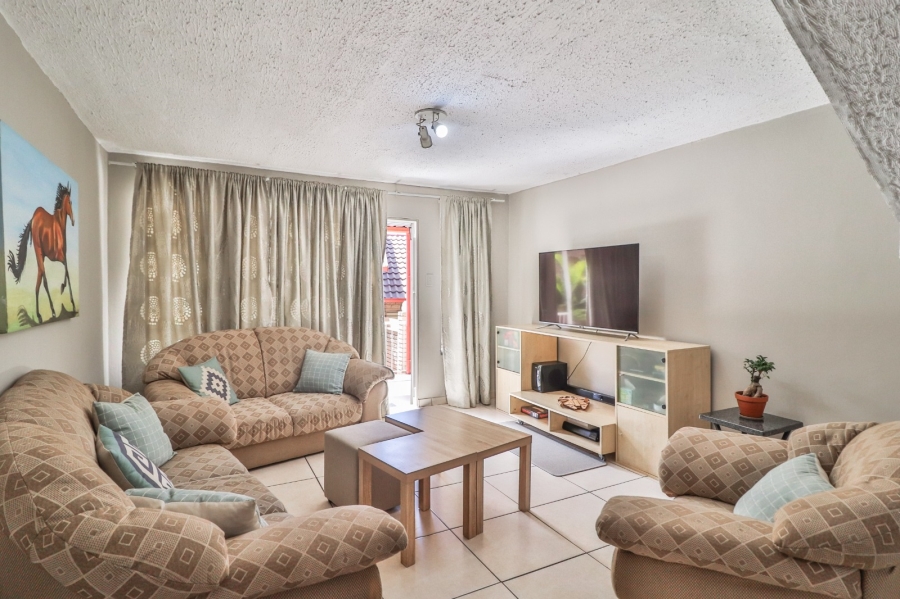 4 Bedroom Property for Sale in Moreleta Park Gauteng