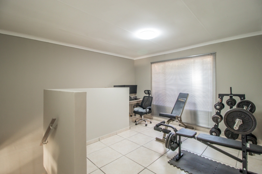 4 Bedroom Property for Sale in Moreleta Park Gauteng