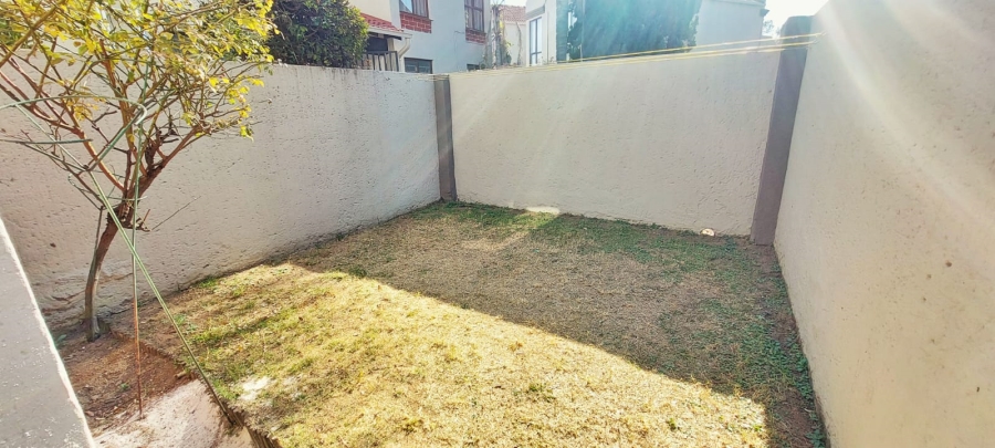 2 Bedroom Property for Sale in Halfway Gardens Gauteng