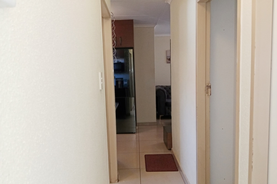 3 Bedroom Property for Sale in Rosslyn Gauteng