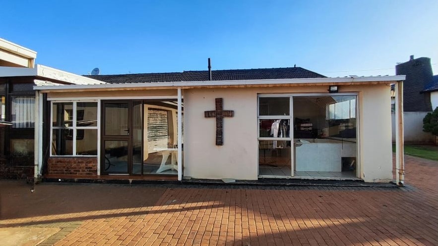 3 Bedroom Property for Sale in Selcourt Gauteng