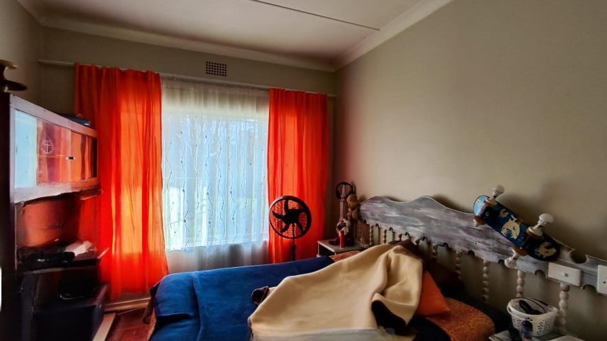 3 Bedroom Property for Sale in Selcourt Gauteng