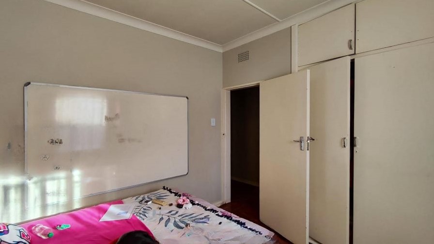 3 Bedroom Property for Sale in Selcourt Gauteng