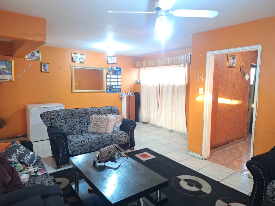 3 Bedroom Property for Sale in Georgetown Gauteng
