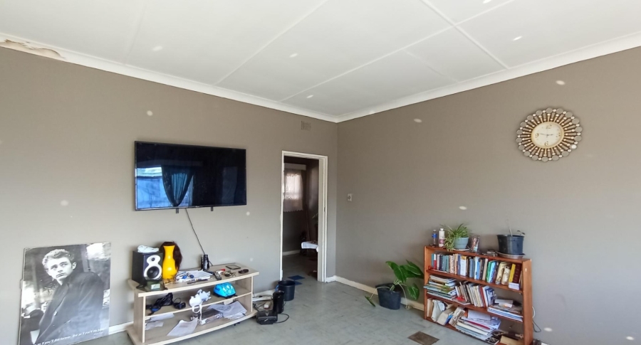 2 Bedroom Property for Sale in Gezina Gauteng