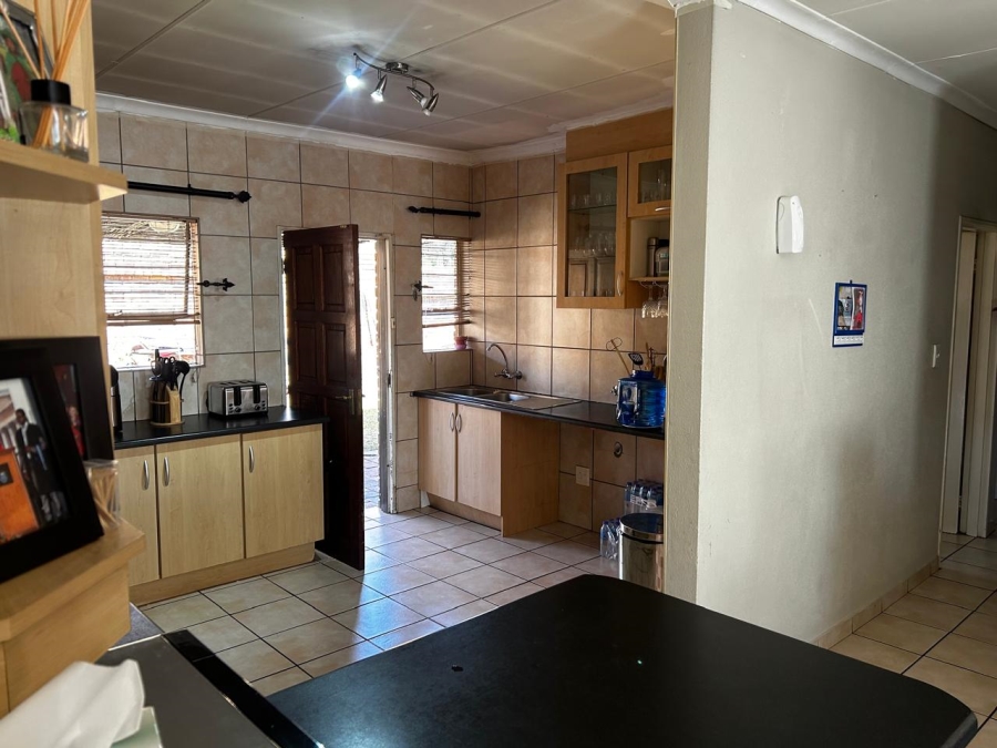 3 Bedroom Property for Sale in Alberante Gauteng